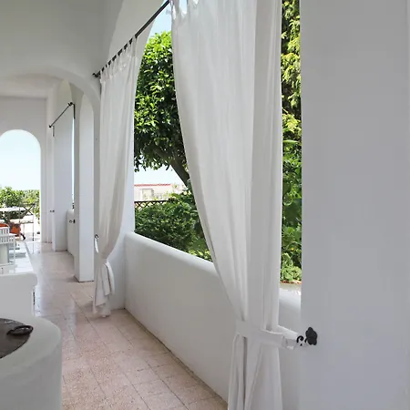 Bed & Breakfast La Giuliva Charming 4*