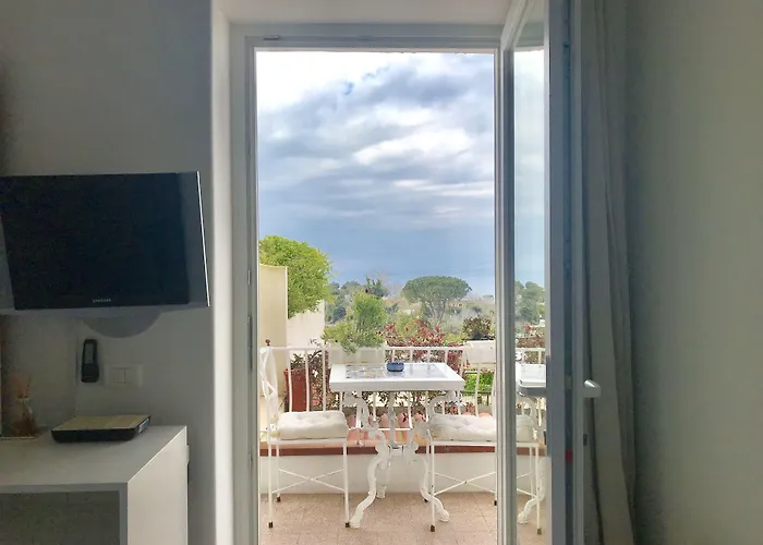 La Giuliva Charming Bed & Breakfast 4*