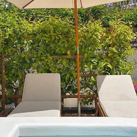 La Giuliva Charming Bed & Breakfast 4*