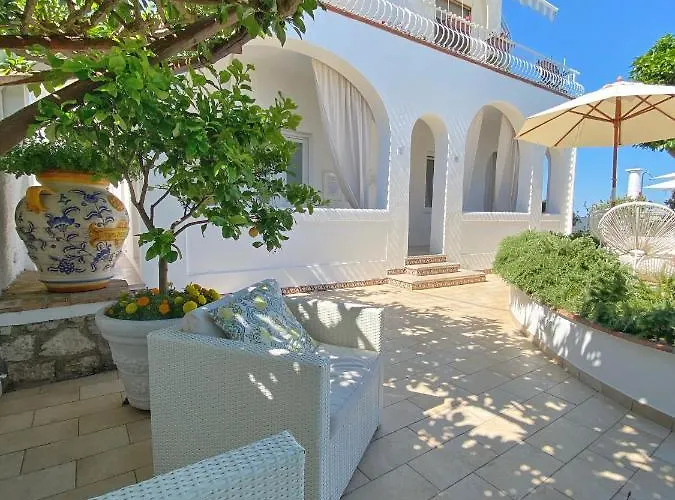 La Giuliva Charming 4*